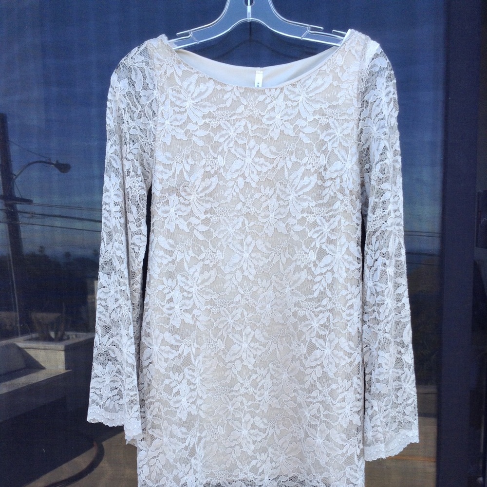 Lace dress Audrey